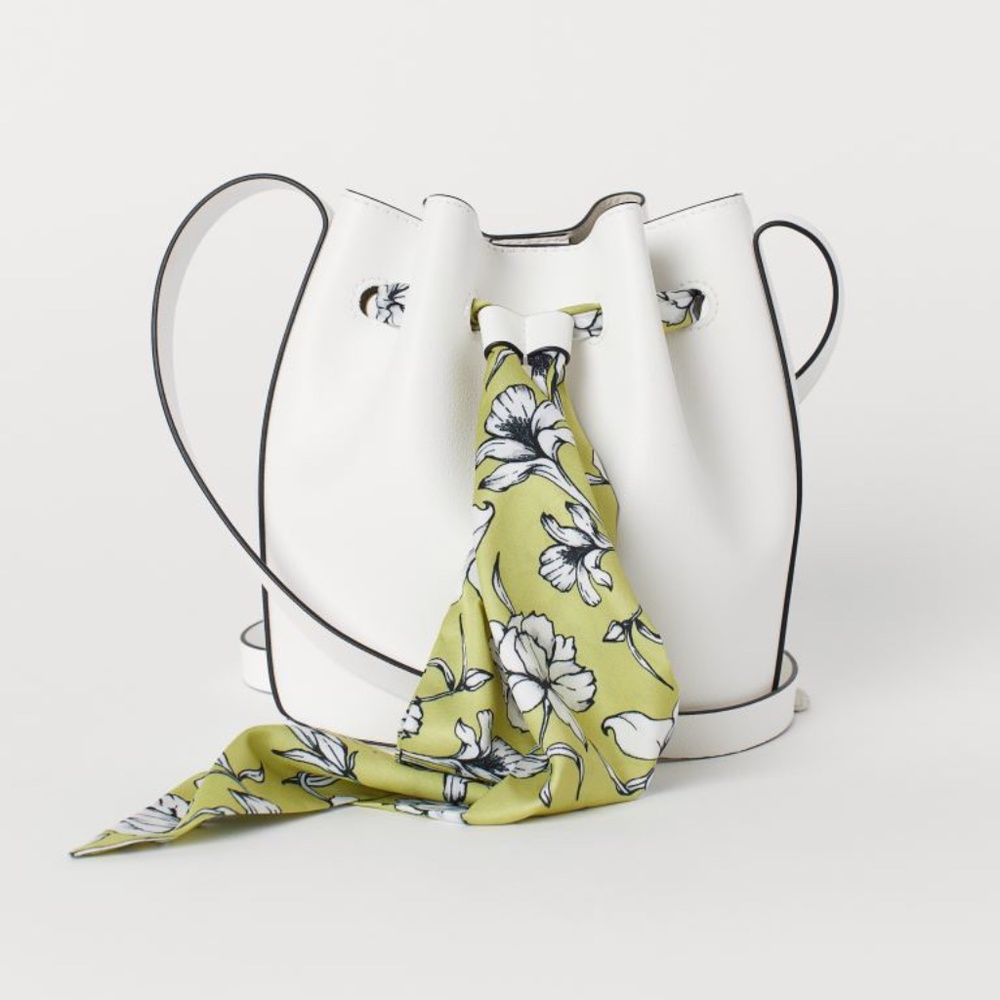 h&m floral scarf bucket bag in perfect condition